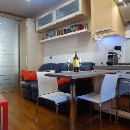 Malgrado House - Nigrisoli - Sant'orsola Апартаменты