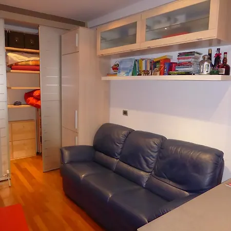 Malgrado House - Nigrisoli - Sant'orsola Apartament